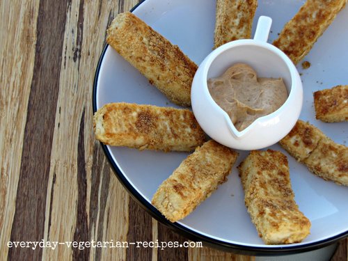 crispy tofu sticks with dip